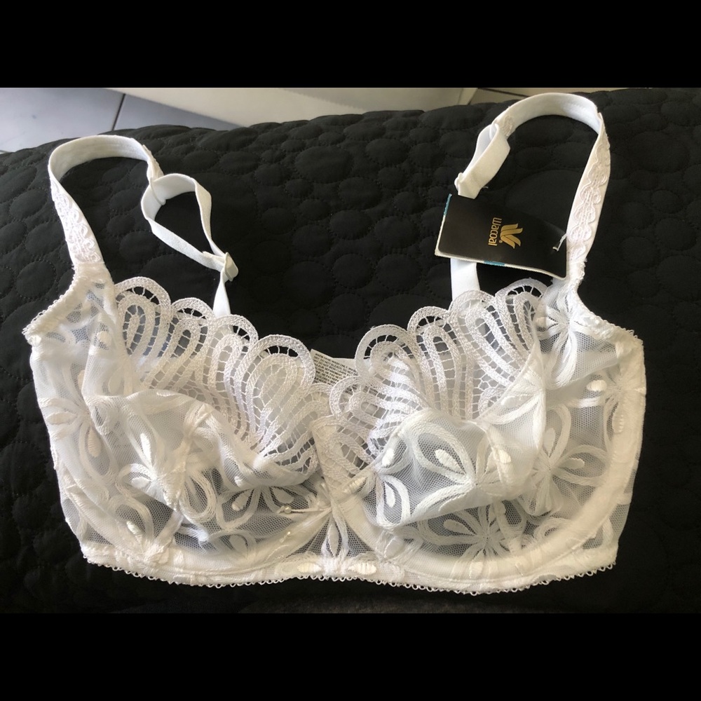 WACOAL BRA SIZE 32 DDD